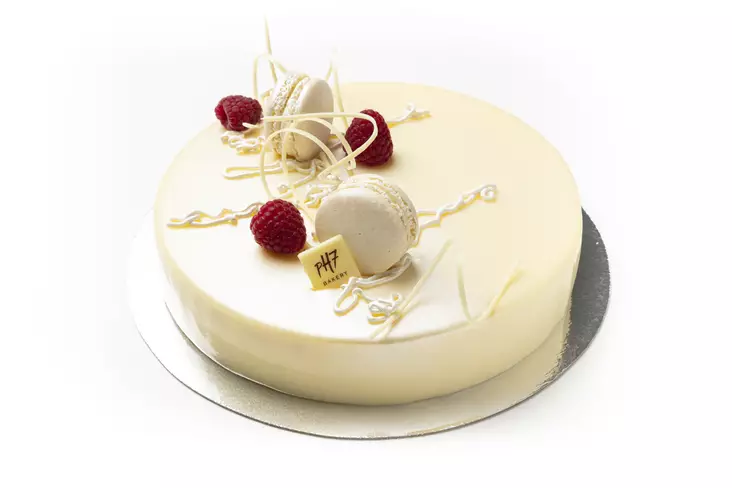 Vadelma-valkosuklaakakku - Gluteenittomat kakut - 107 - 1